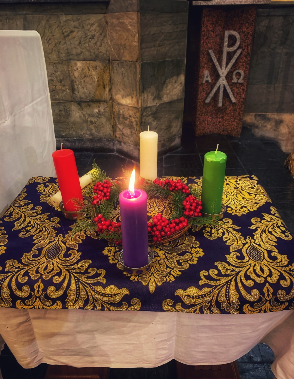 La Corona de Adviento Angustias y Soledad de León