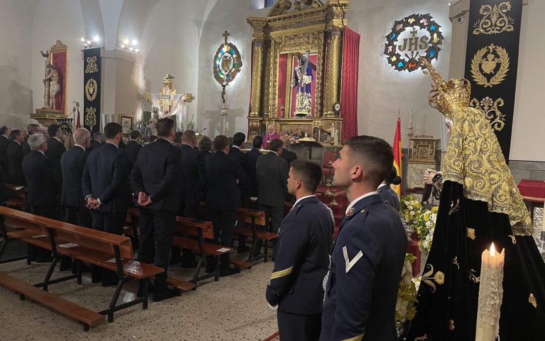 Celebración del Solemne Besamanos a Ntra. Sra. de la Soledad en la Capilla de Santa Nonia.
