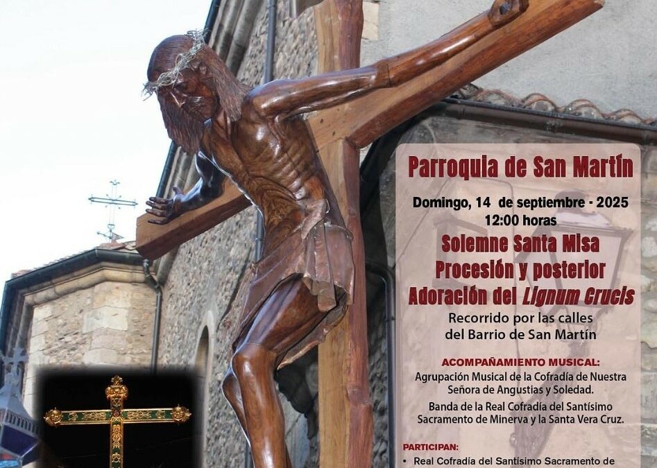 Participación de la Agrupación Musical en la procesión de la Exaltación de la Cruz.